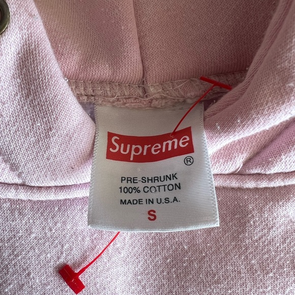 Authentic Pink Supreme hoodie size Small in Men’s - Picture 2 of 4